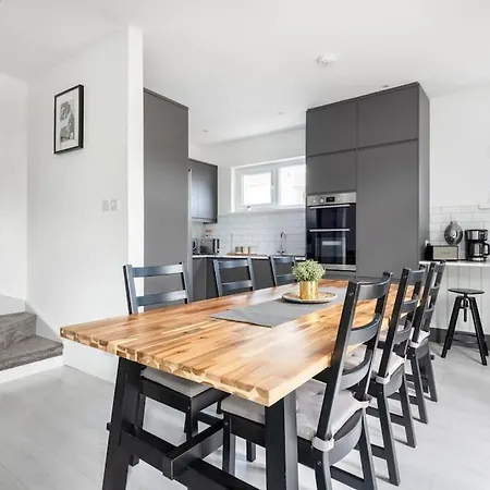 Spacious, Modern Home, Central Newquay W/ Parking New Quay Exterior foto