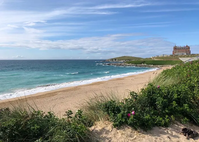 Spacious, Modern Home, Central Newquay W/ Parking